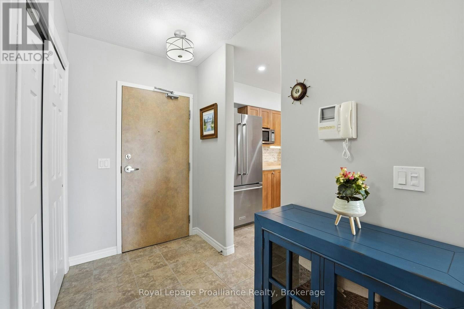 101-15 Heartwood Drive, Belleville, ON, K8P 5P4 - 11