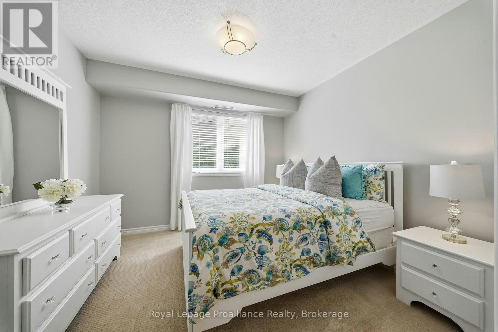 101-15 Heartwood Drive, Belleville, ON, K8P 5P4 - 32