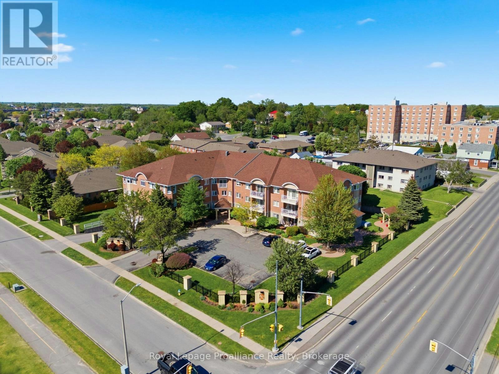 101-15 Heartwood Drive, Belleville, ON, K8P 5P4