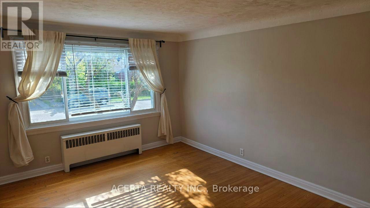 3-649 Cole Avenue S, Ottawa, ON, K2A 2B6 - 4