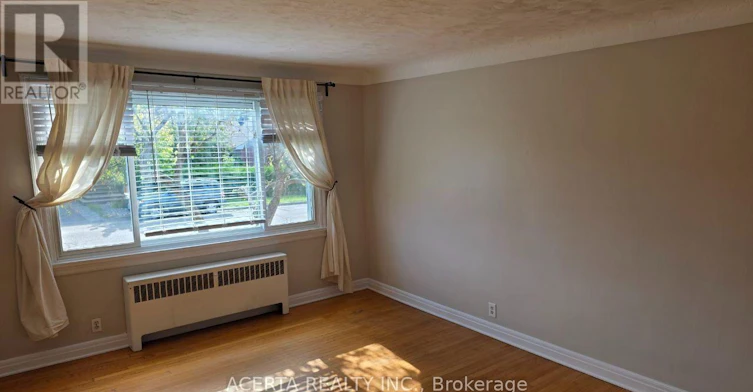 3-649 Cole Avenue S, Ottawa, ON, K2A 2B6 - 4