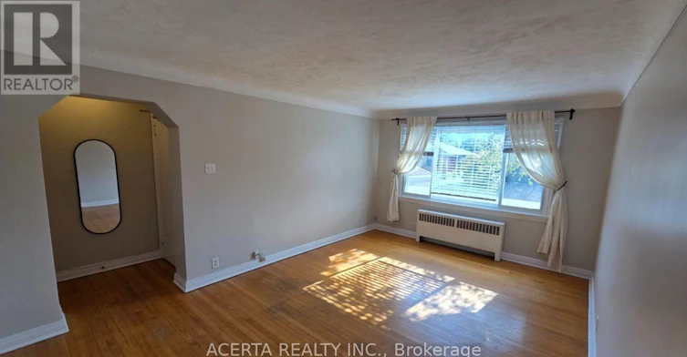3-649 Cole Avenue S, Ottawa, ON, K2A 2B6 - 3