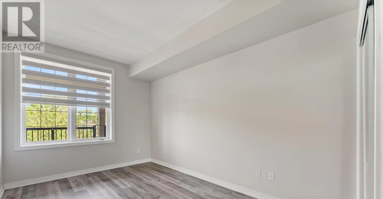 396 Plains Road E, Burlington, ON, L7T 2C8 - 18