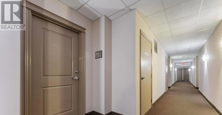 396 Plains Road E, Burlington, ON, L7T 2C8 - 11