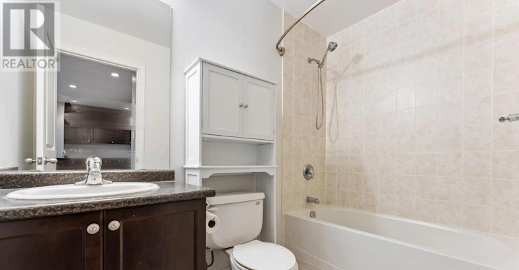 396 Plains Road E, Burlington, ON, L7T 2C8 - 8