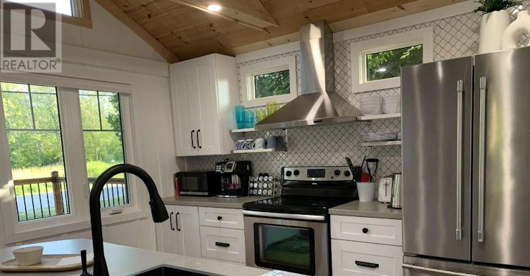 858 Howdenvale Road, South Bruce Peninsula, ON, N0H 1X0 - 10