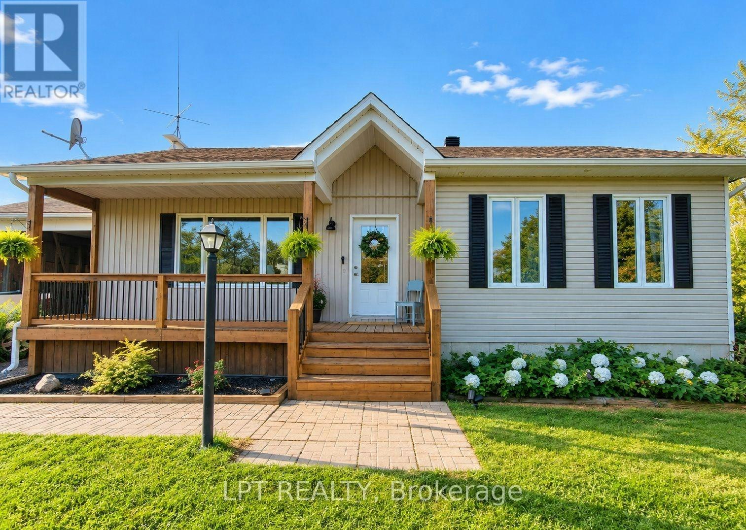 20375 Dunvegan Road E, Alexandria, ON, K0B 1E0