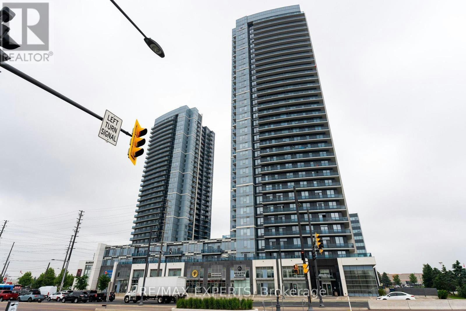 401-3700 7 Highway, Vaughan, ON, L4L 0G8