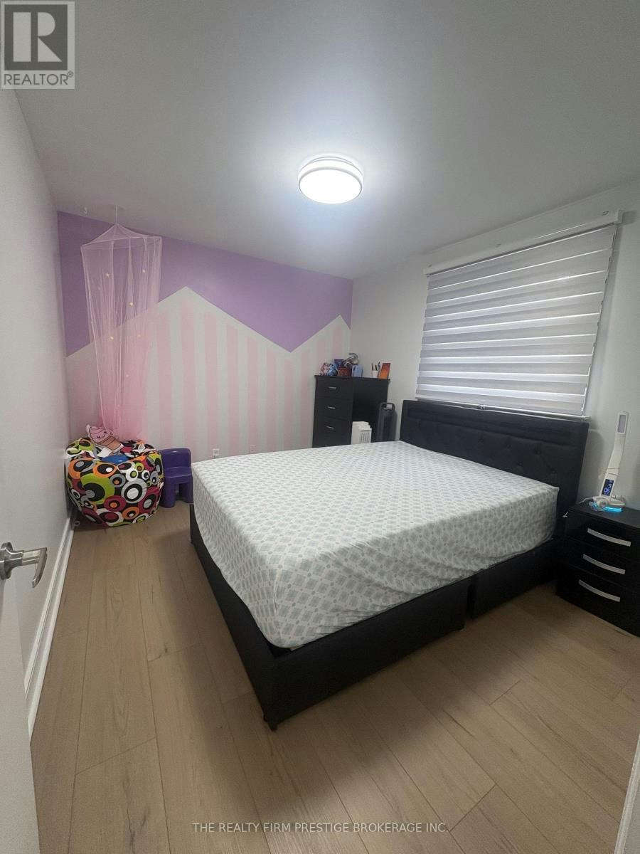 MAIN/UPPER-612 Fox Mill Place, London, ON, N6J 2B2 - 14