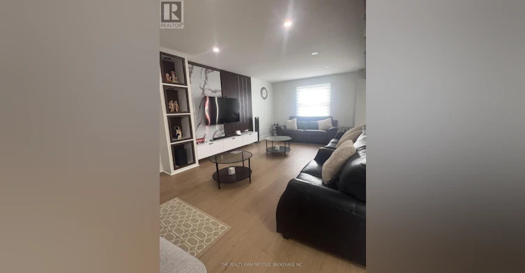 MAIN/UPPER-612 Fox Mill Place, London, ON, N6J 2B2 - 4