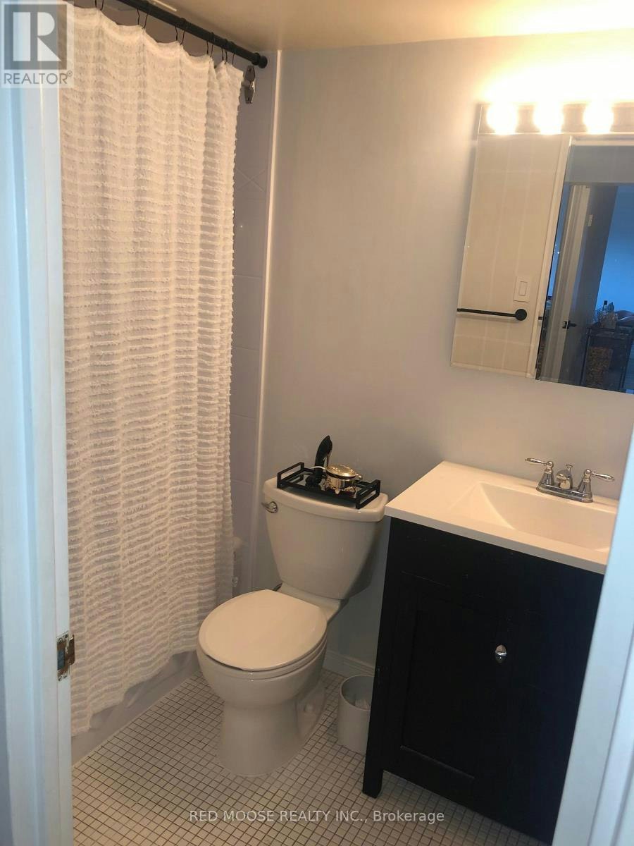 706-158 B Mcarthur Avenue, Ottawa, ON, K1L 8C9 - 8
