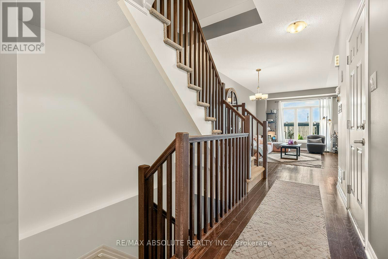 569 Rioja Street, Ottawa, ON, K2S 0H8 - 5