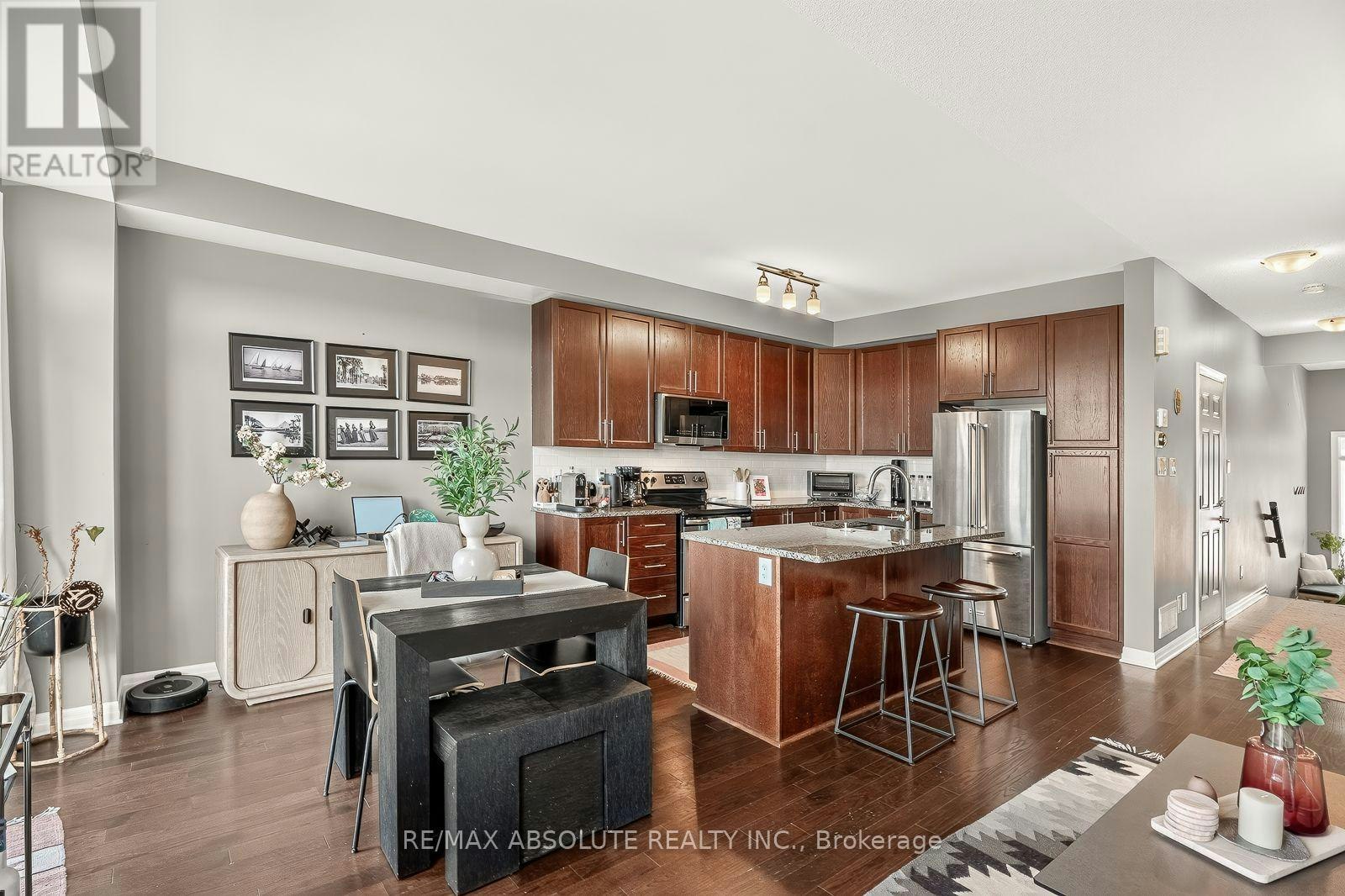 569 Rioja Street, Ottawa, ON, K2S 0H8 - 13