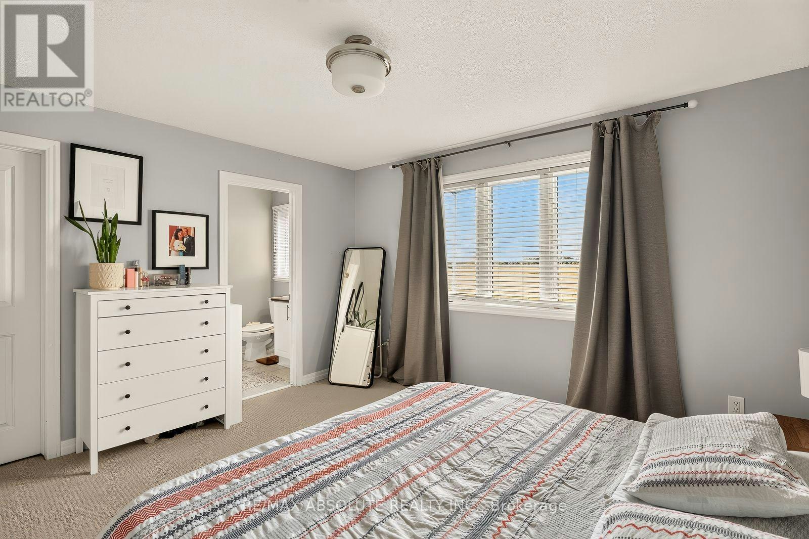 569 Rioja Street, Ottawa, ON, K2S 0H8 - 20