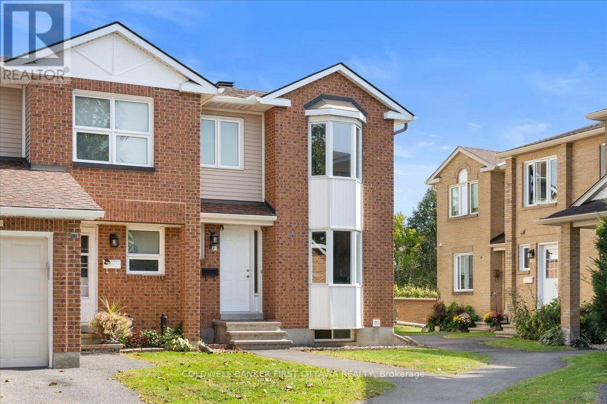 12-2F Castlebrook Lane, Ottawa, ON, K2G 5E2