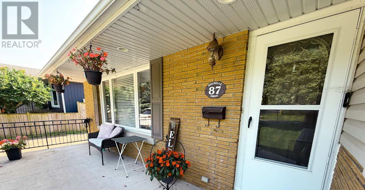 87 Rochelle Drive, St. Catharines, ON, L2M 6Y7 - 4