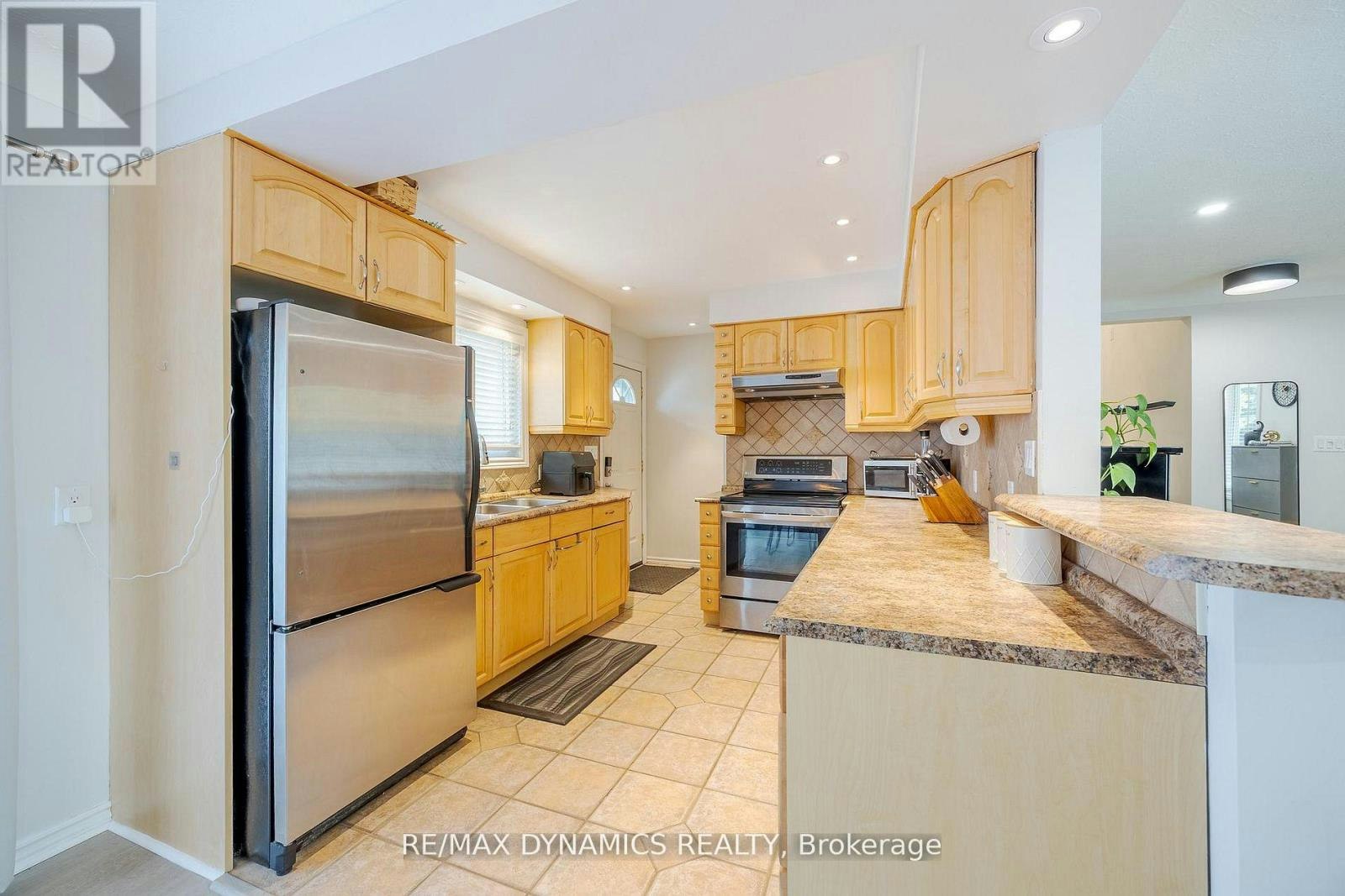 87 Rochelle Drive, St. Catharines, ON, L2M 6Y7 - 12