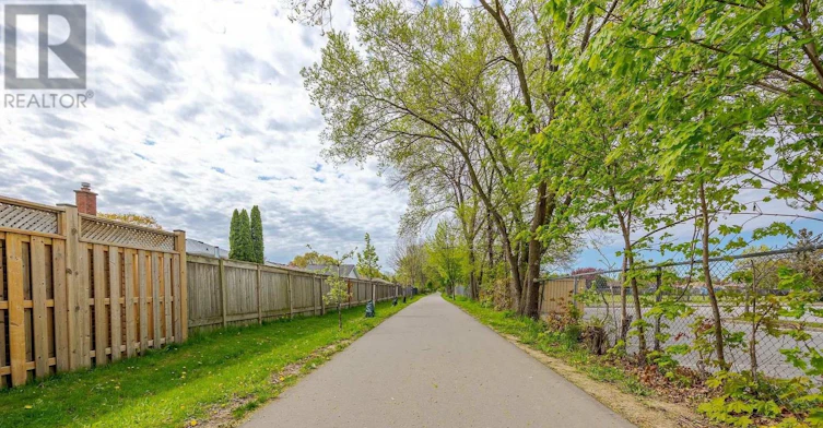 87 Rochelle Drive, St. Catharines, ON, L2M 6Y7 - 30