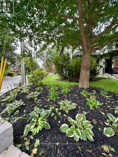 2ND FLOOR-10 Lascelles Boulevard, Toronto, ON, M4V 2B5 - 2