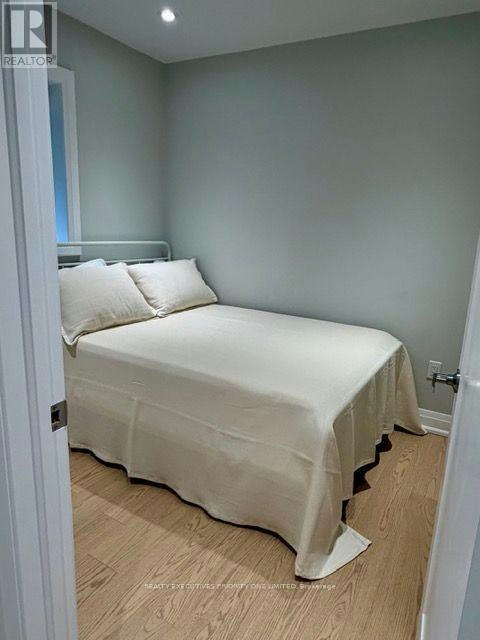 2ND FLOOR-10 Lascelles Boulevard, Toronto, ON, M4V 2B5 - 20