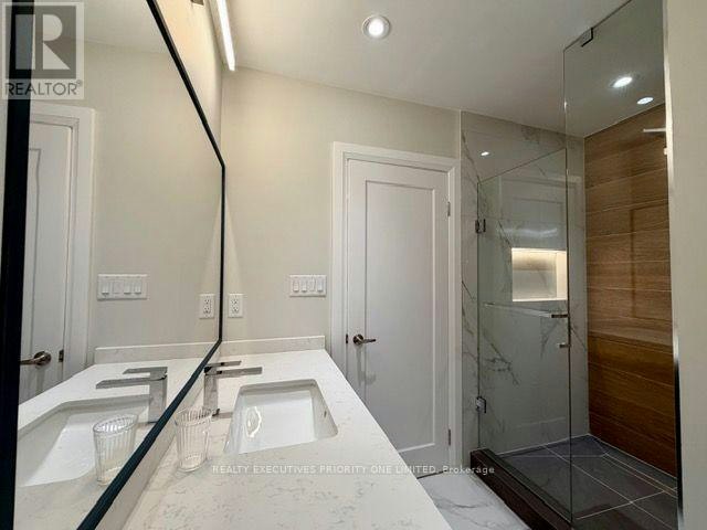 2ND FLOOR-10 Lascelles Boulevard, Toronto, ON, M4V 2B5 - 16