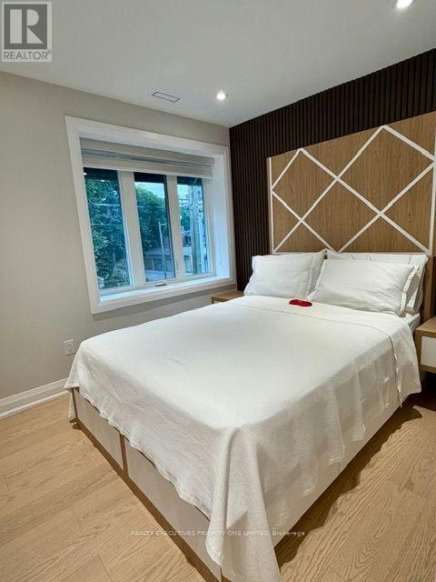 2ND FLOOR-10 Lascelles Boulevard, Toronto, ON, M4V 2B5 - 17
