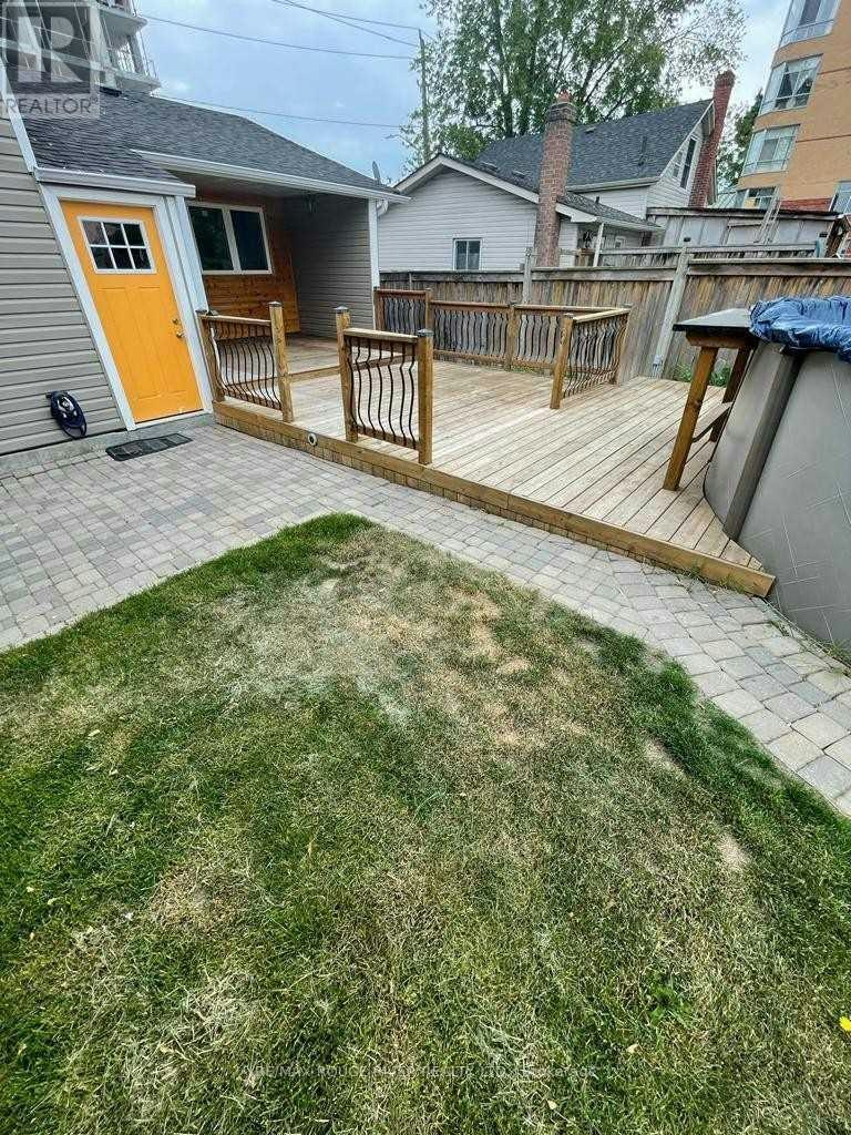 UPPER-131 John Street E, Whitby, ON, L1N 2T4 - 26
