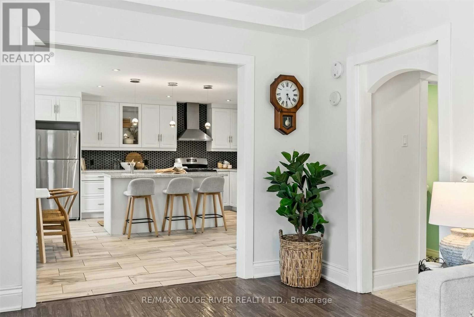 UPPER-131 John Street E, Whitby, ON, L1N 2T4 - 23