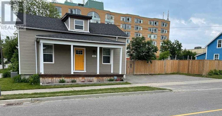 UPPER-131 John Street E, Whitby, ON, L1N 2T4 - 29