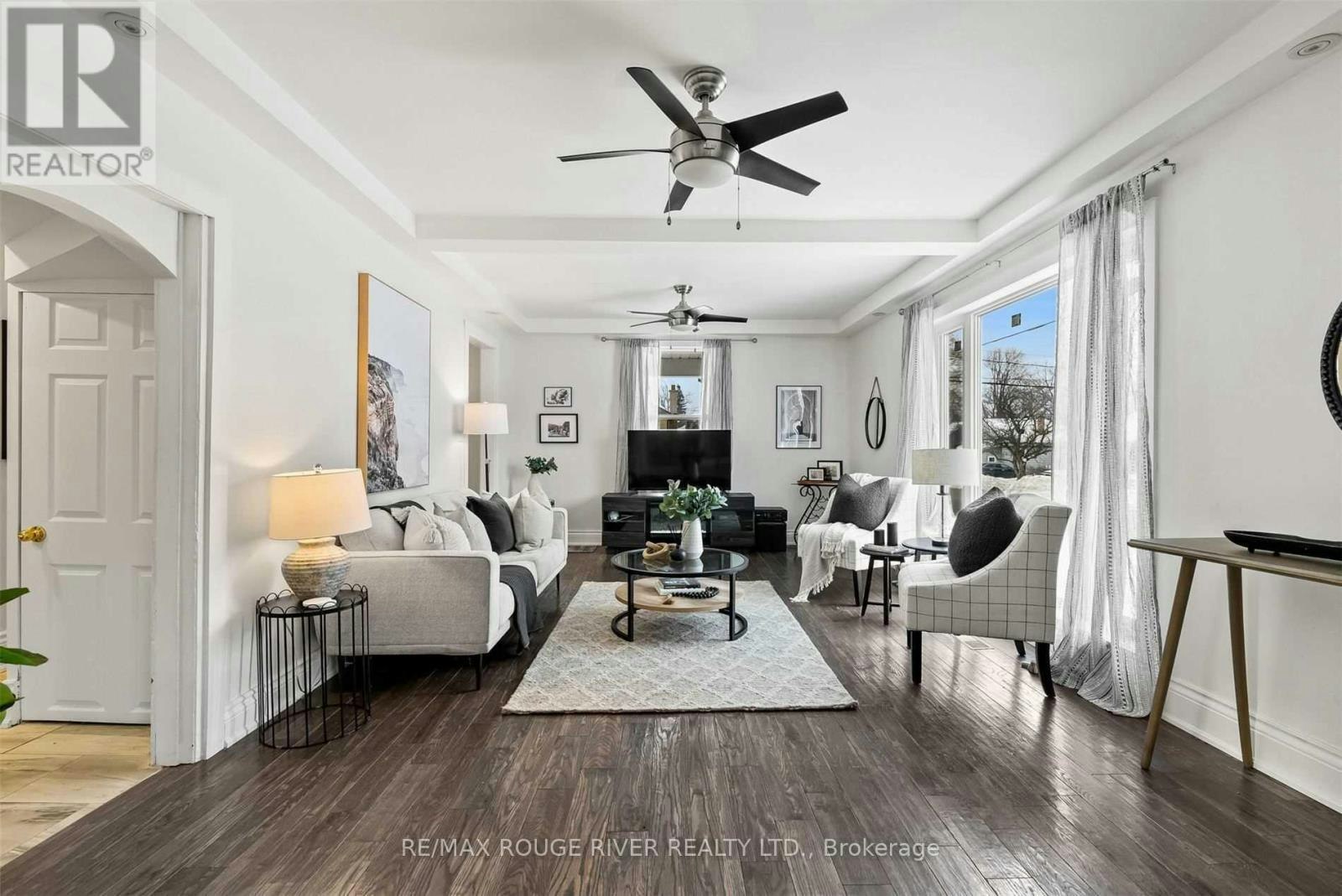 UPPER-131 John Street E, Whitby, ON, L1N 2T4 - 21