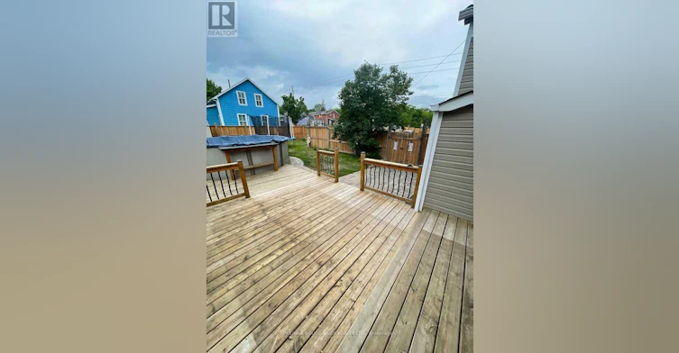 UPPER-131 John Street E, Whitby, ON, L1N 2T4 - 24