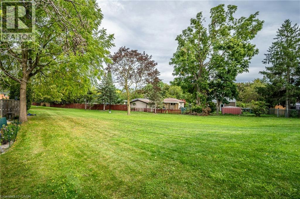 2-407 Keats Way, Waterloo, ON, N2L 5S7 - 23