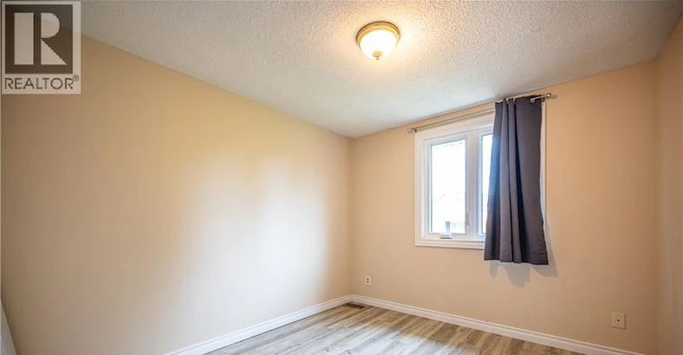 2-407 Keats Way, Waterloo, ON, N2L 5S7 - 19