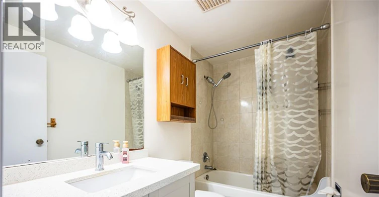 2-407 Keats Way, Waterloo, ON, N2L 5S7 - 17