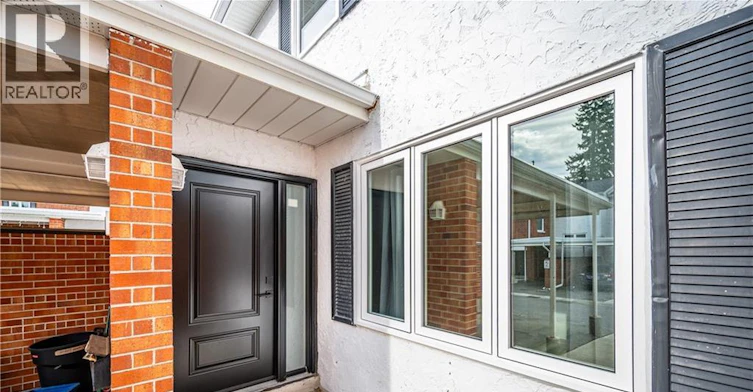 2-407 Keats Way, Waterloo, ON, N2L 5S7 - 3