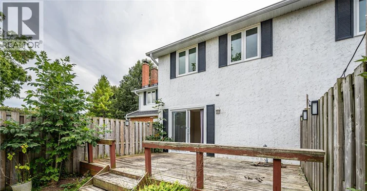 2-407 Keats Way, Waterloo, ON, N2L 5S7 - 24