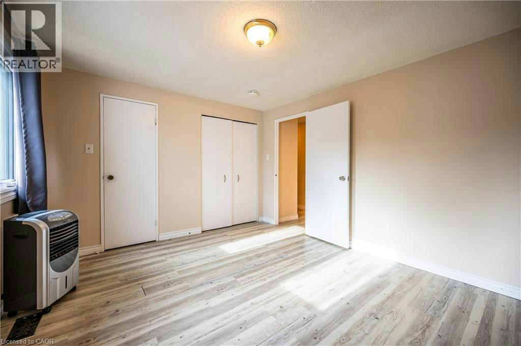 2-407 Keats Way, Waterloo, ON, N2L 5S7 - 16