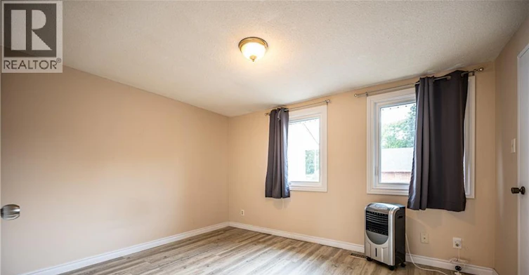 2-407 Keats Way, Waterloo, ON, N2L 5S7 - 15