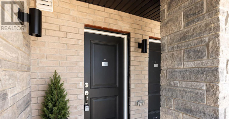 3-9480 The Gore Road, Brampton, ON, L6P 4P9