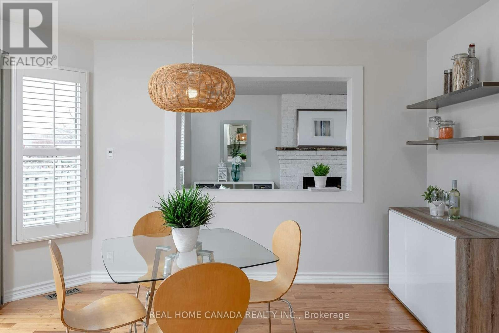 1542 Prince John Circle, Oakville, ON, L6J 6T3 - 8