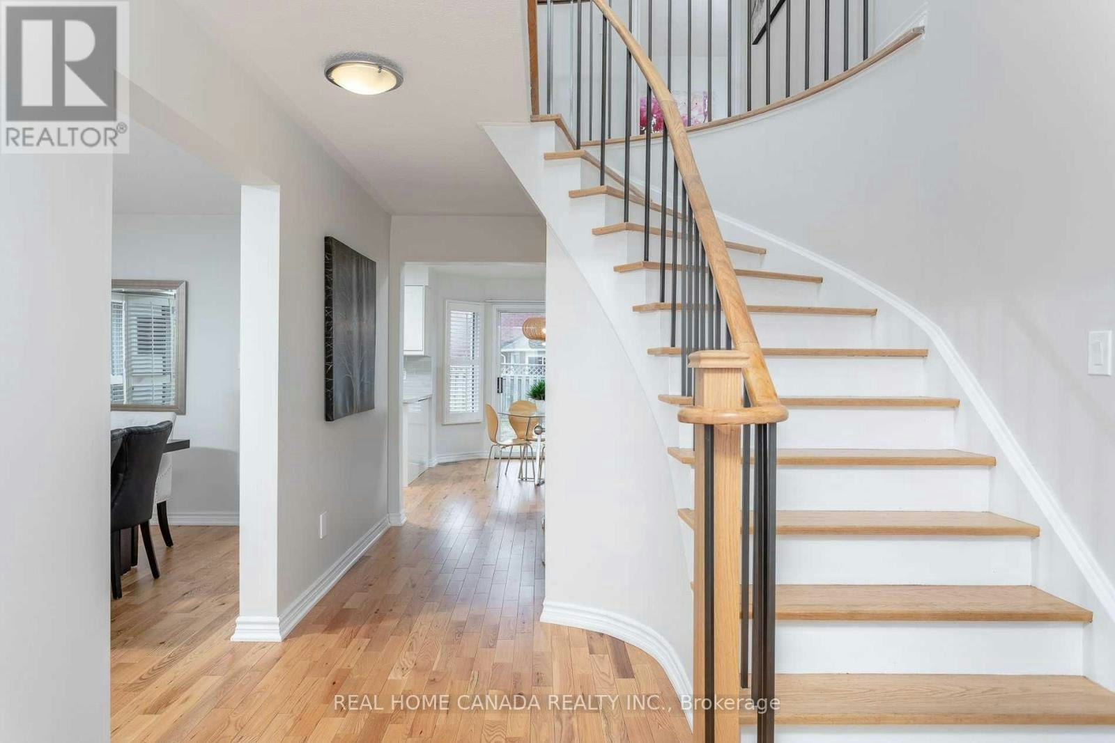 1542 Prince John Circle, Oakville, ON, L6J 6T3 - 3