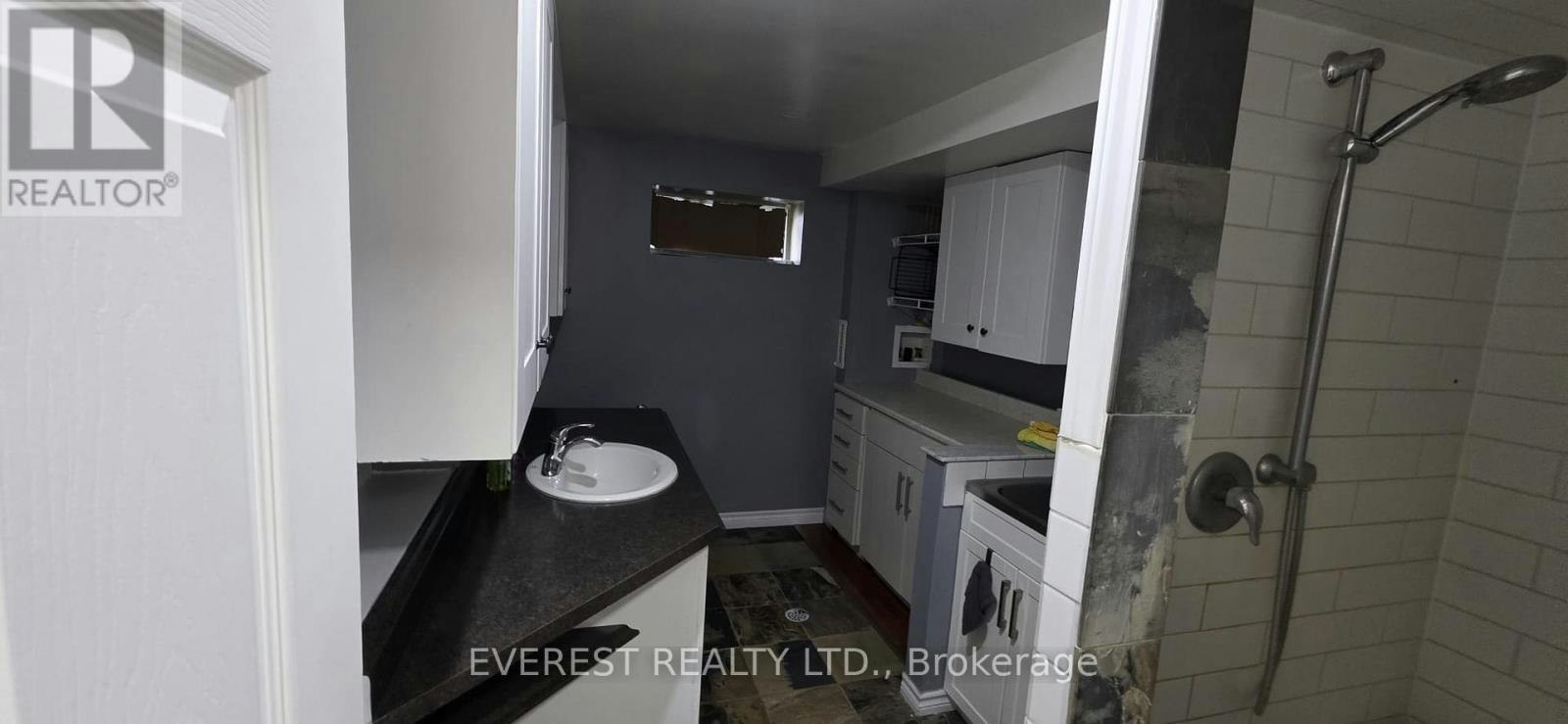 88 Shakespeare Crescent, Barrie, ON, L4N 6B9 - 12