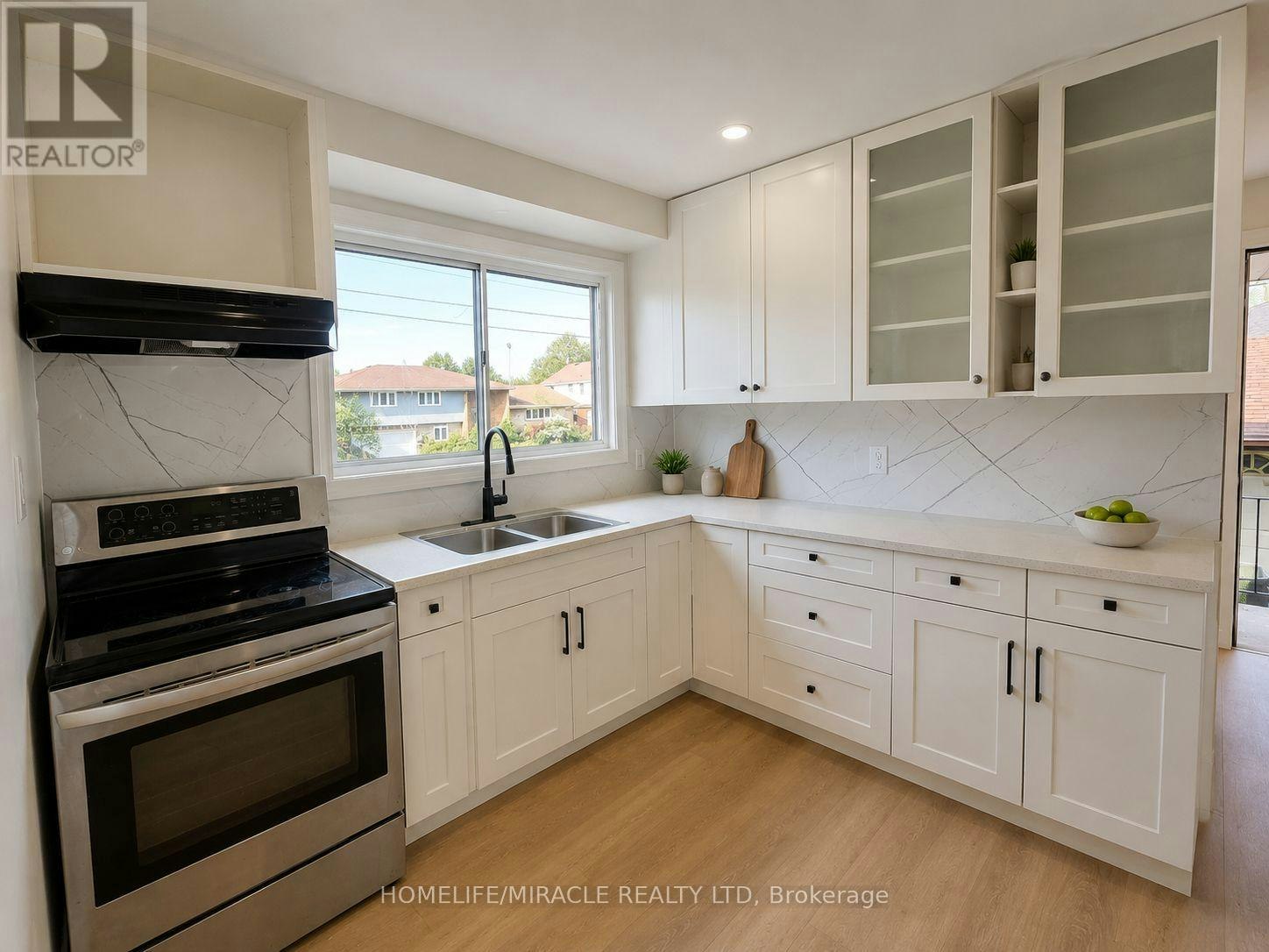 MAIN-5622 Lowell Avenue, Niagara Falls, ON, L2G 4E2 - 3
