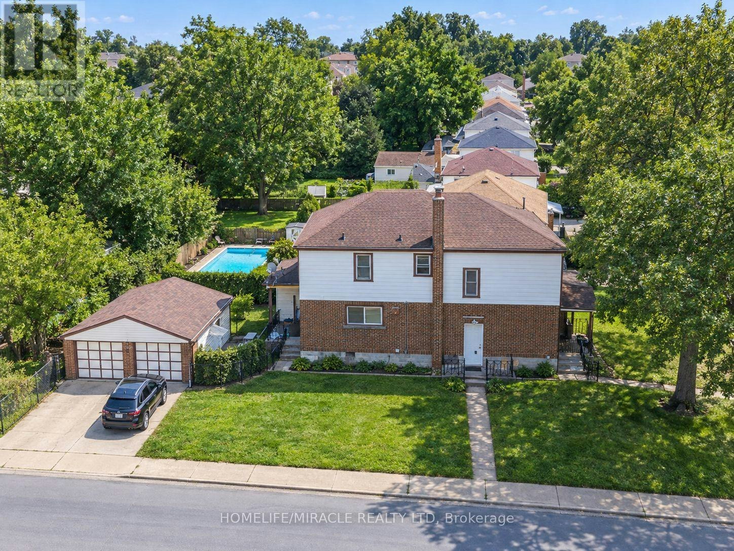 MAIN-5622 Lowell Avenue, Niagara Falls, ON, L2G 4E2