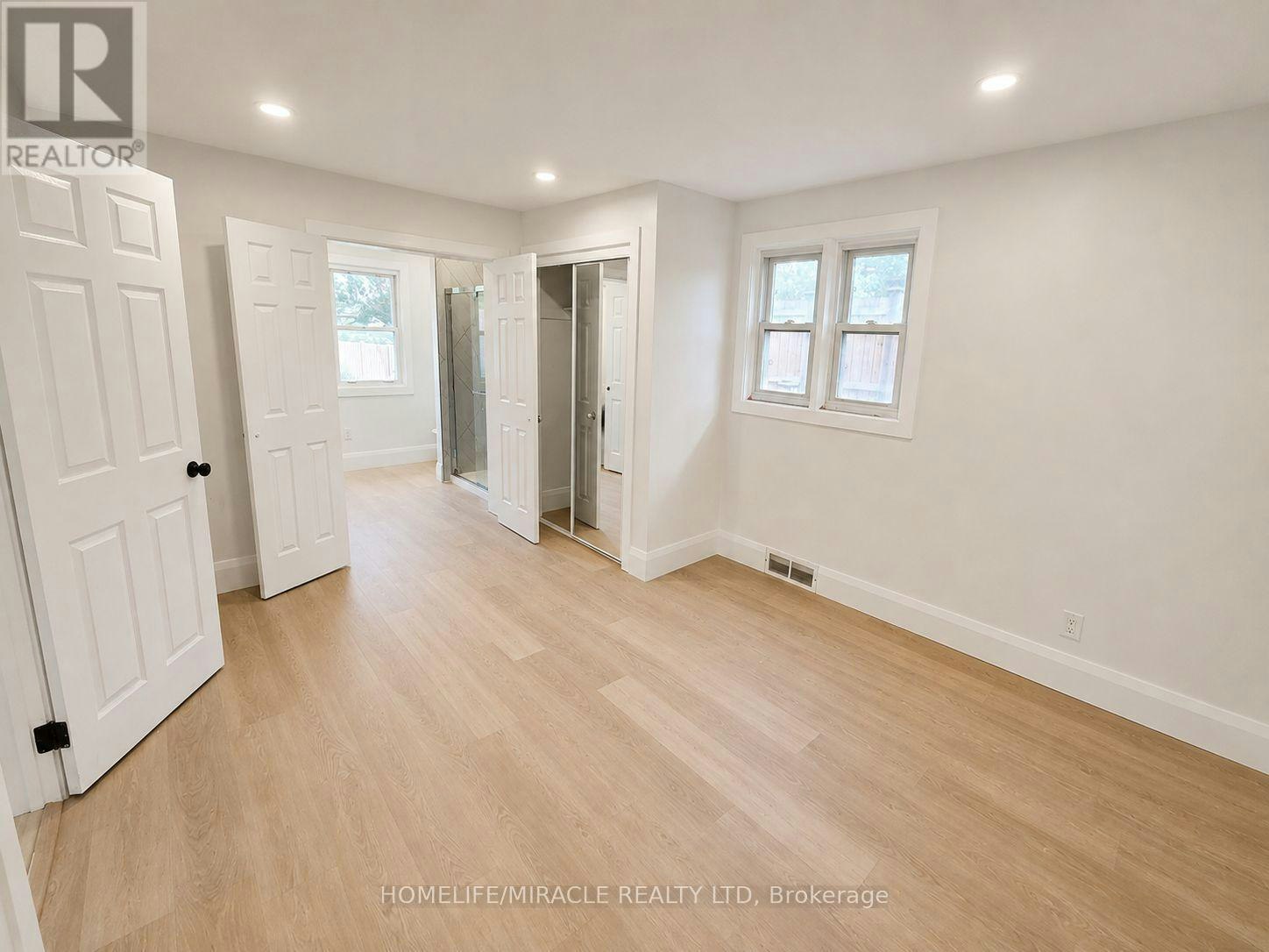 MAIN-5622 Lowell Avenue, Niagara Falls, ON, L2G 4E2 - 6