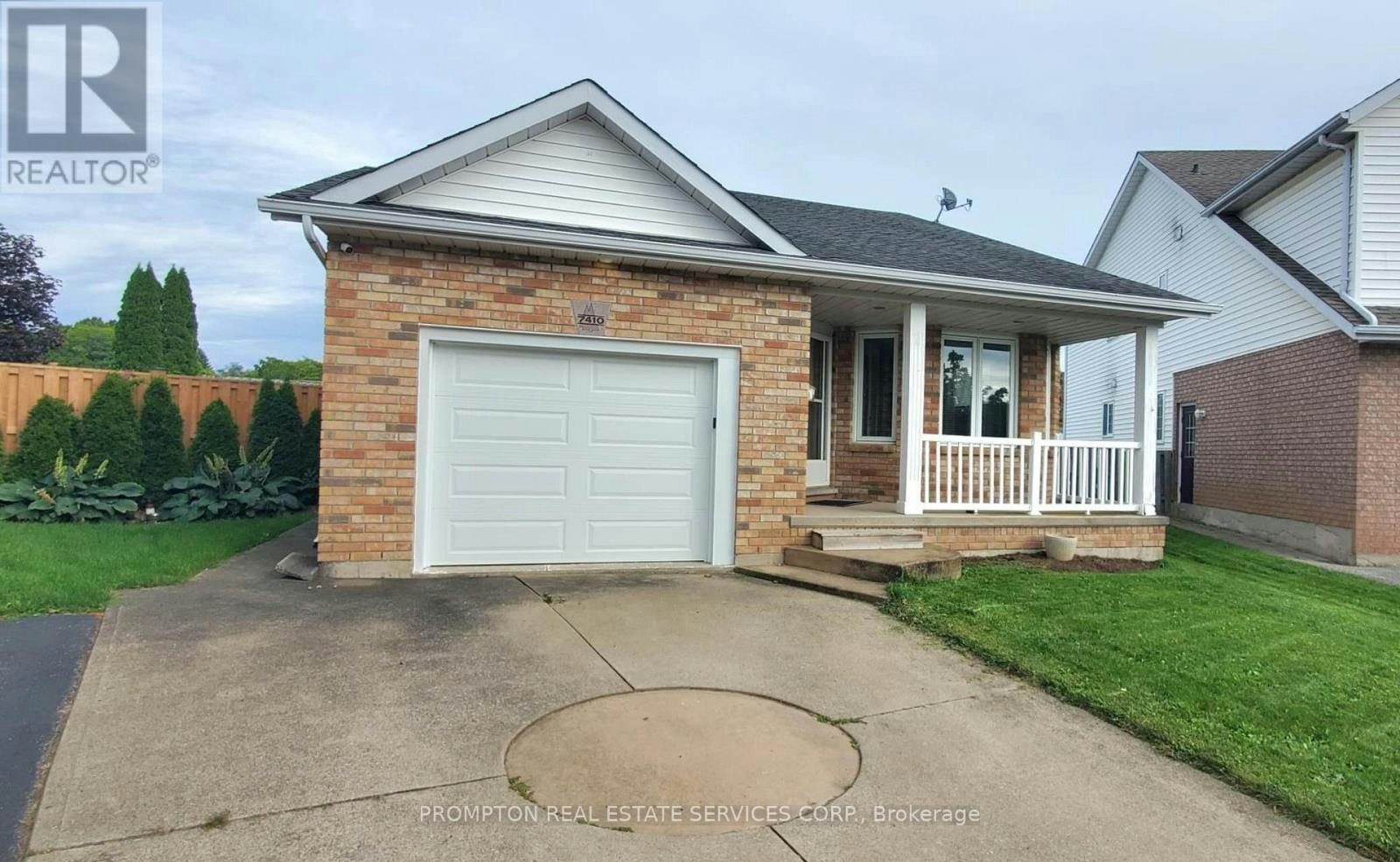 7410 Trinity Court, Niagara Falls, ON, L2H 3A6