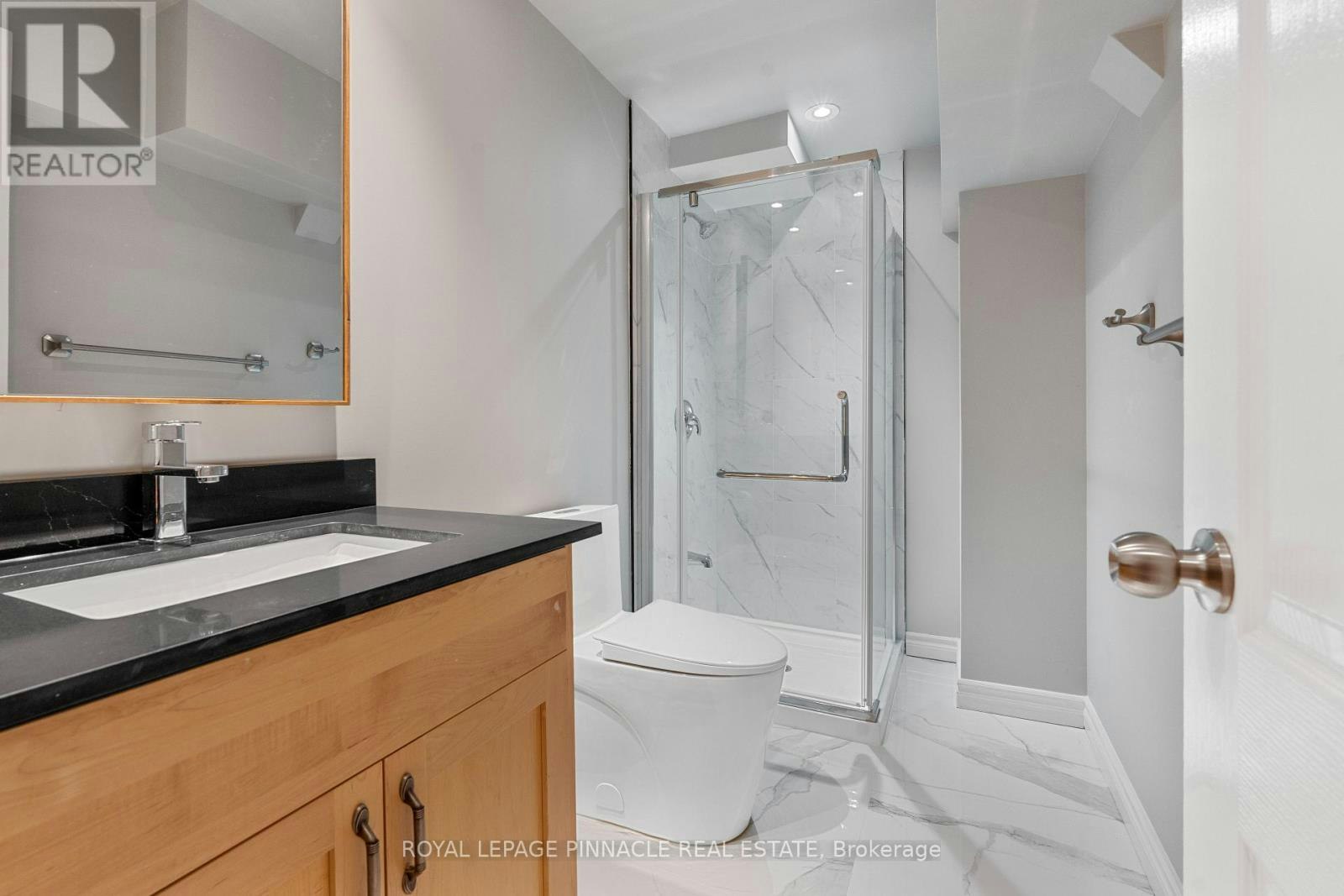 3265 Topeka Drive, Mississauga, ON, L5M 7V1 - 7