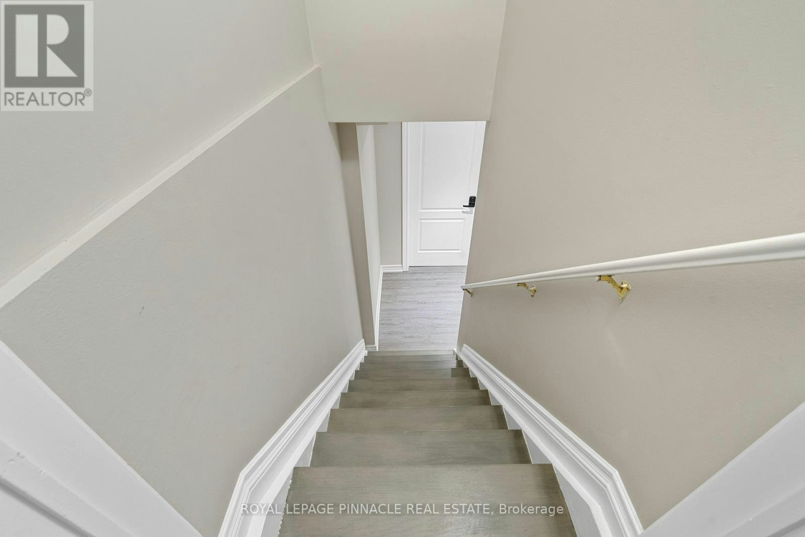 3265 Topeka Drive, Mississauga, ON, L5M 7V1 - 4