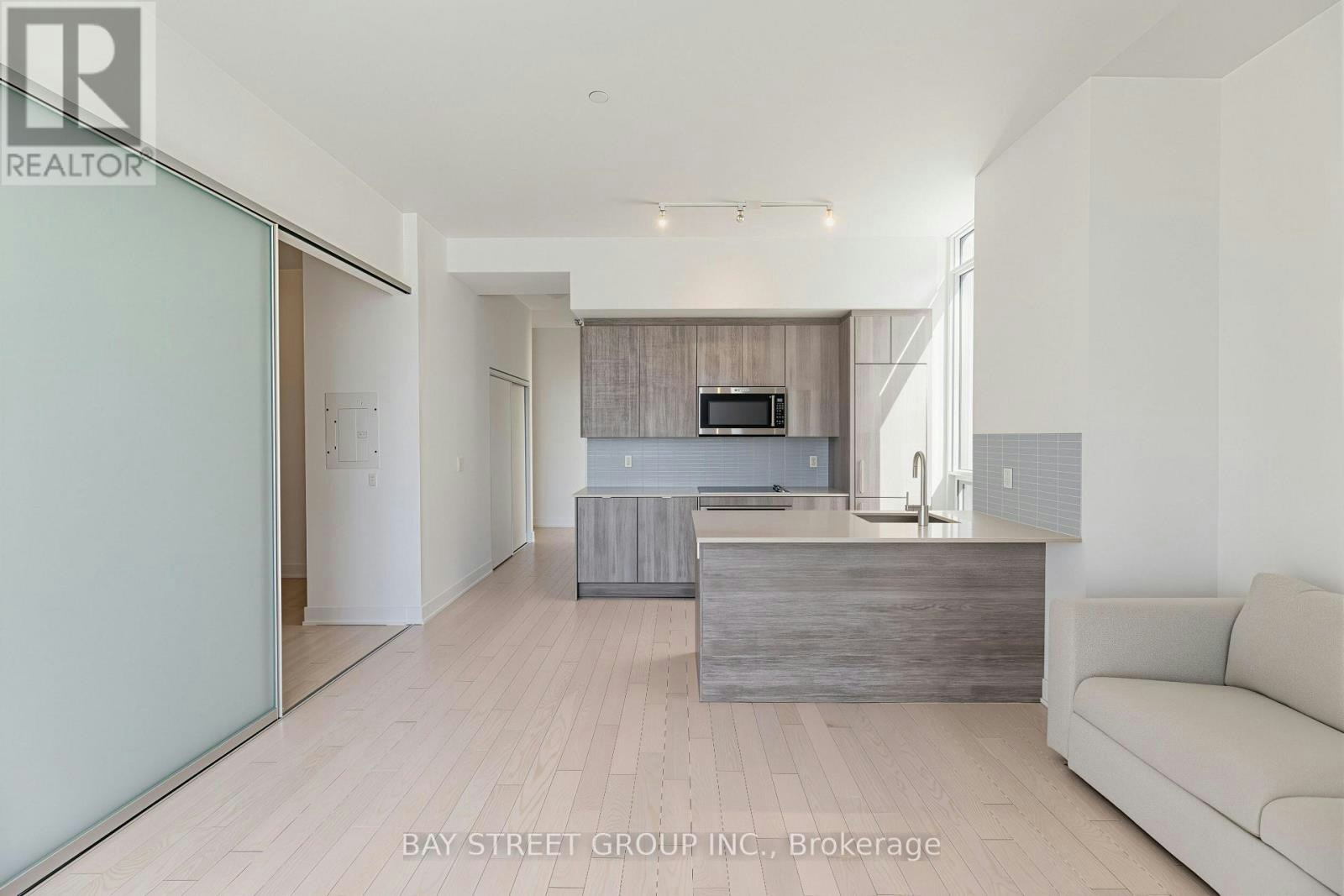 203-181 Bedford Road, Toronto, ON, M5R 0C2 - 7