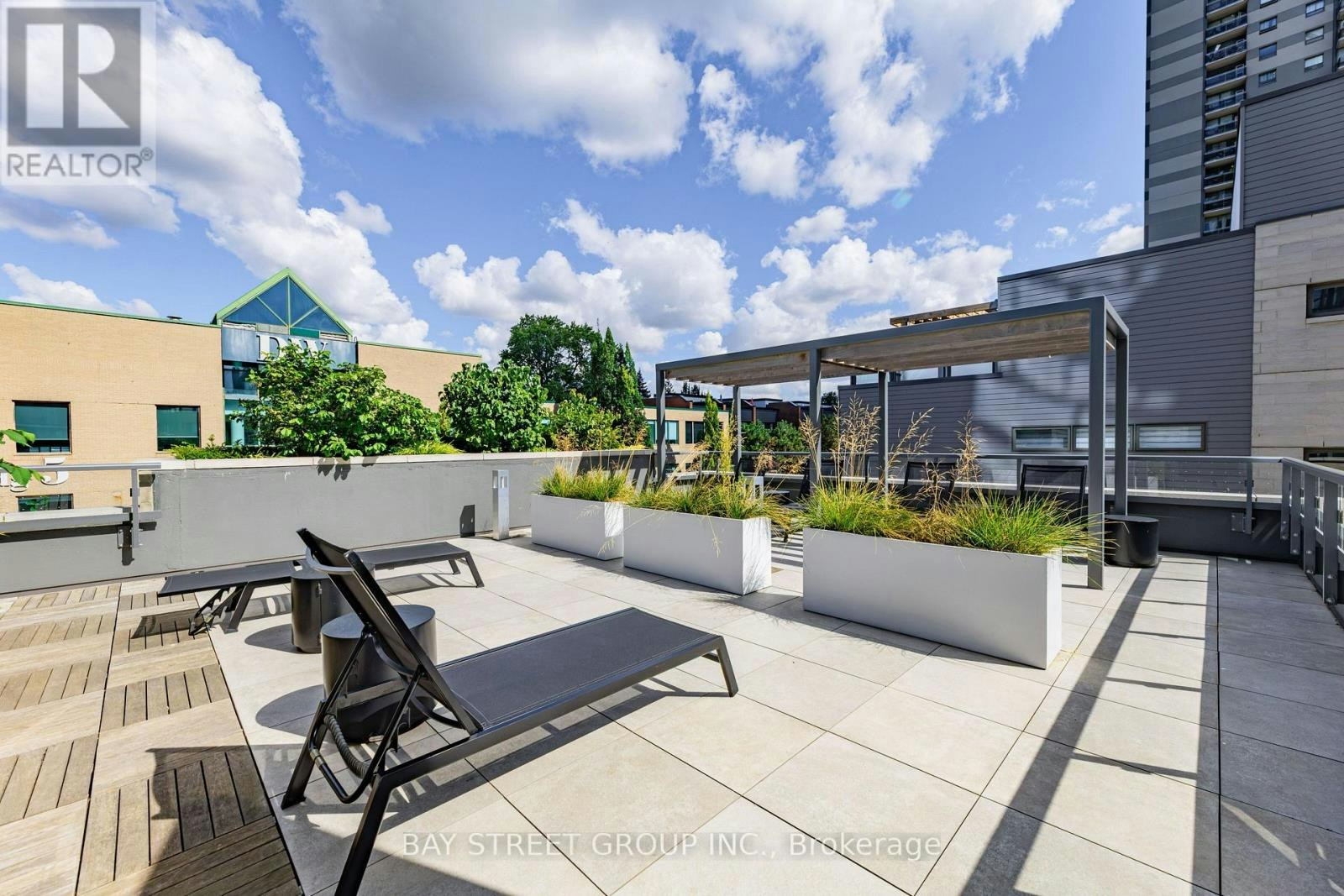 203-181 Bedford Road, Toronto, ON, M5R 0C2 - 32